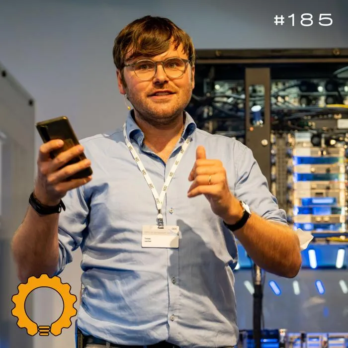 Details zur Podcast Episode #185 Der Mainframe ist tot, lang lebe der Mainframe! Von COBOL bis JavaScript am Mainframe mit Tobias Leicher von IBM